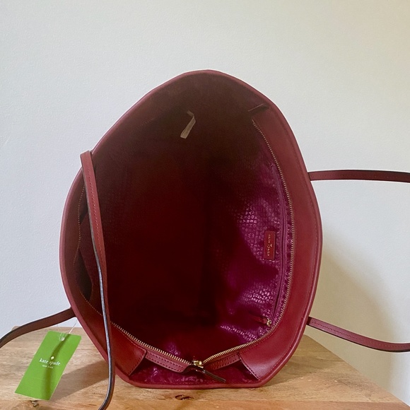 Kate Spade New York Monogram Leather Tote NWT - Picture 12 of 13